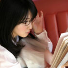 色っぽいメガネお姉さんがエロポーズで誘ってる画像って、結構ヌケるんだよな[43枚]