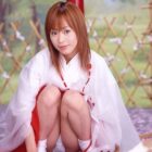 女が巫女衣装・着物和服でエッチになってる画像、俺氏が３回抜いたのがコチラ[35枚]