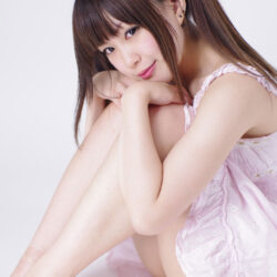 色っぽいギャルがエロい美脚を見せてくれる画像でシコシコしましょう[38枚]