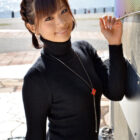 Ｇカップ巨乳の女の子がセーターでHな事してる画像祭はココです[46枚]